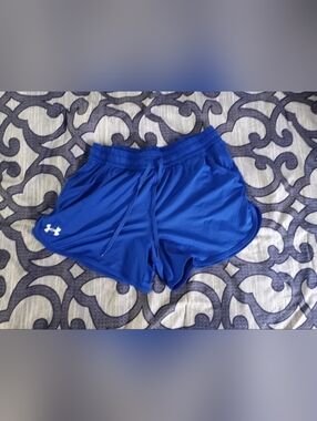👠UNDER ARMOUR shorts👠